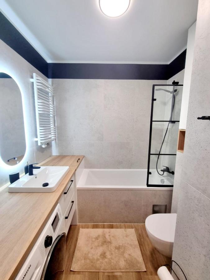 Doki Living Apartament 55 Gdansk Dış mekan fotoğraf